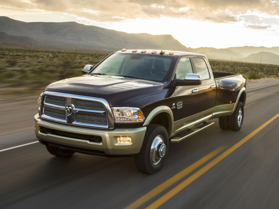  Dodge Ram 3500 Laramie Longhorn Crew Cab 2012 года  (фото 2 из 18)